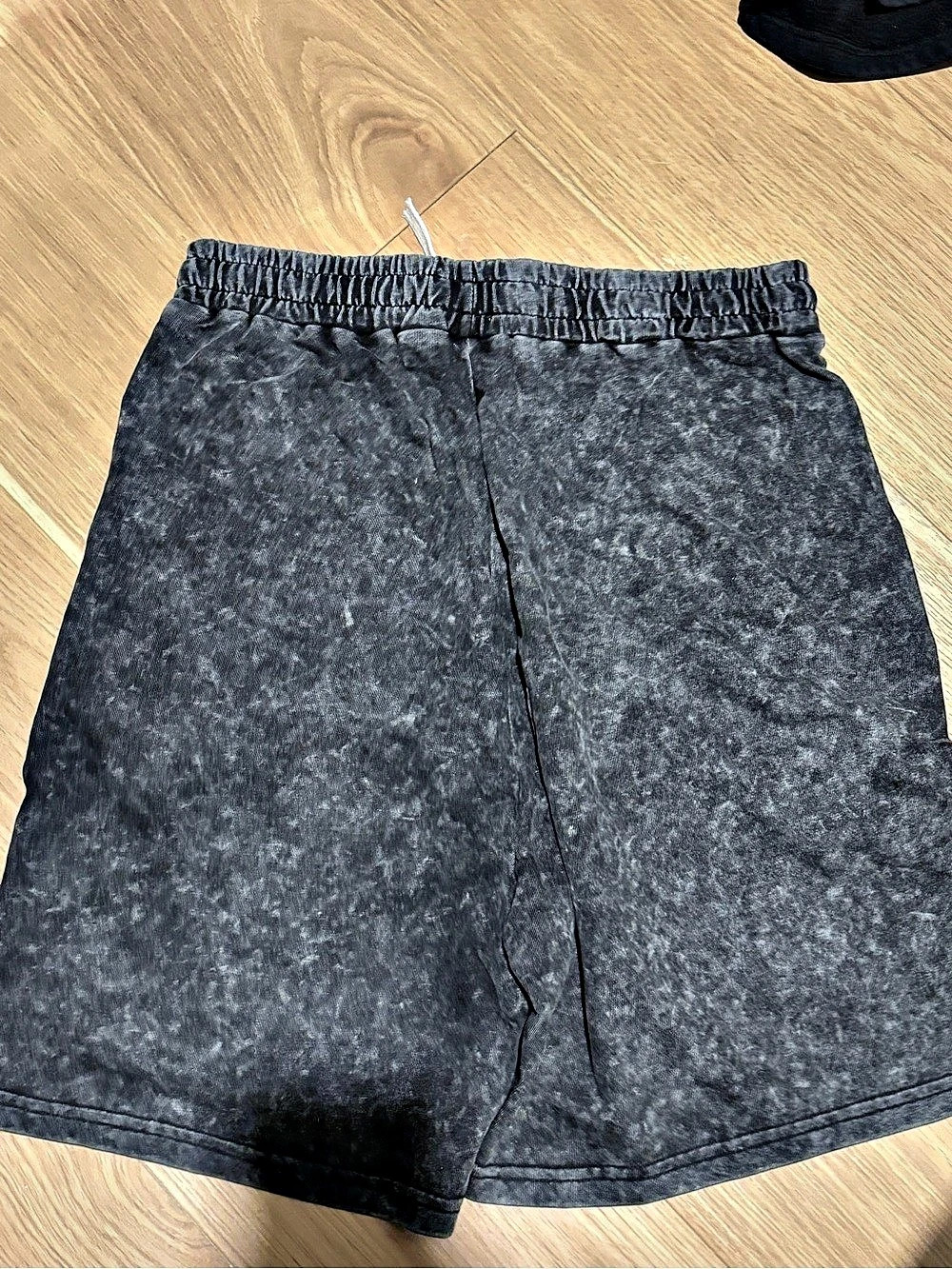 Graphic Black Shorts Size Large Like New - Picture 2 of 3